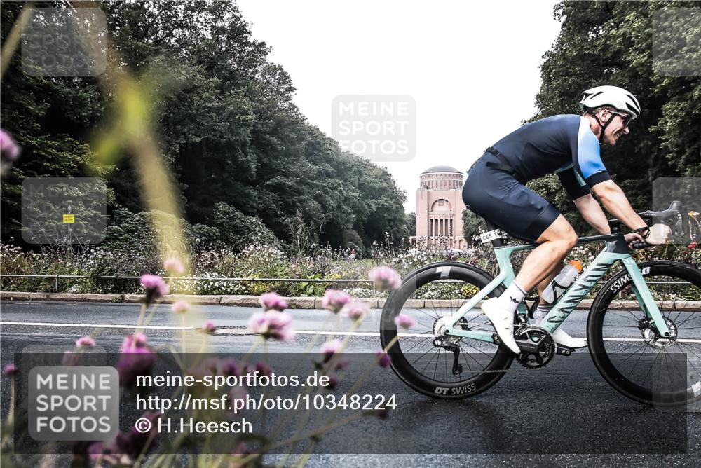 13.09.2026 - Stadtparktriathlon H.Heesch http://msf.ph/oto/10348224 13.09.2026 11:20:58 Radfahren 618, 635, 665, 686, 745, 806 meine-sportfotos.de