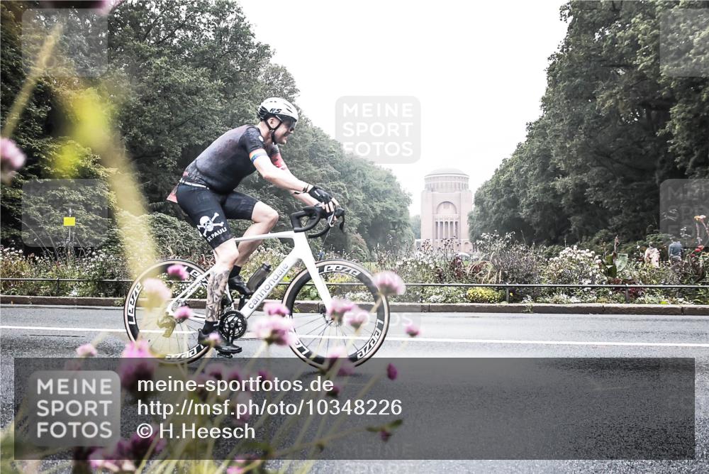 13.09.2026 - Stadtparktriathlon H.Heesch http://msf.ph/oto/10348226 13.09.2026 10:18:52 Radfahren 330 meine-sportfotos.de