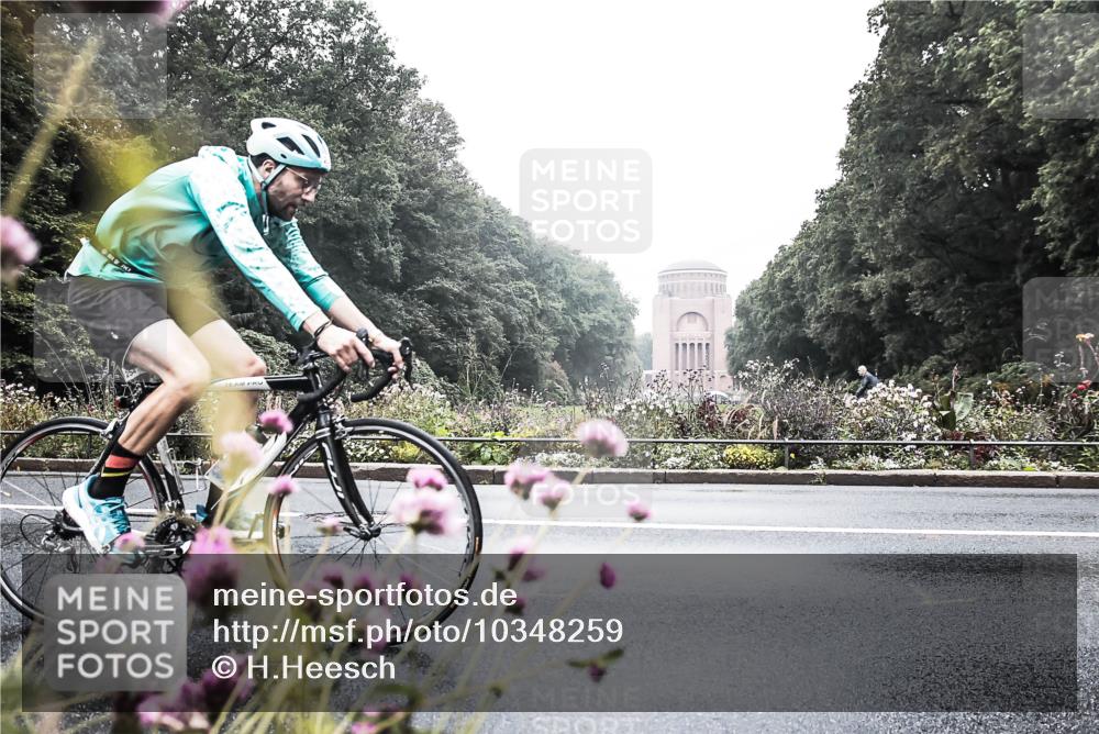13.09.2026 - Stadtparktriathlon H.Heesch http://msf.ph/oto/10348259 13.09.2026 10:19:14 Radfahren 254 meine-sportfotos.de