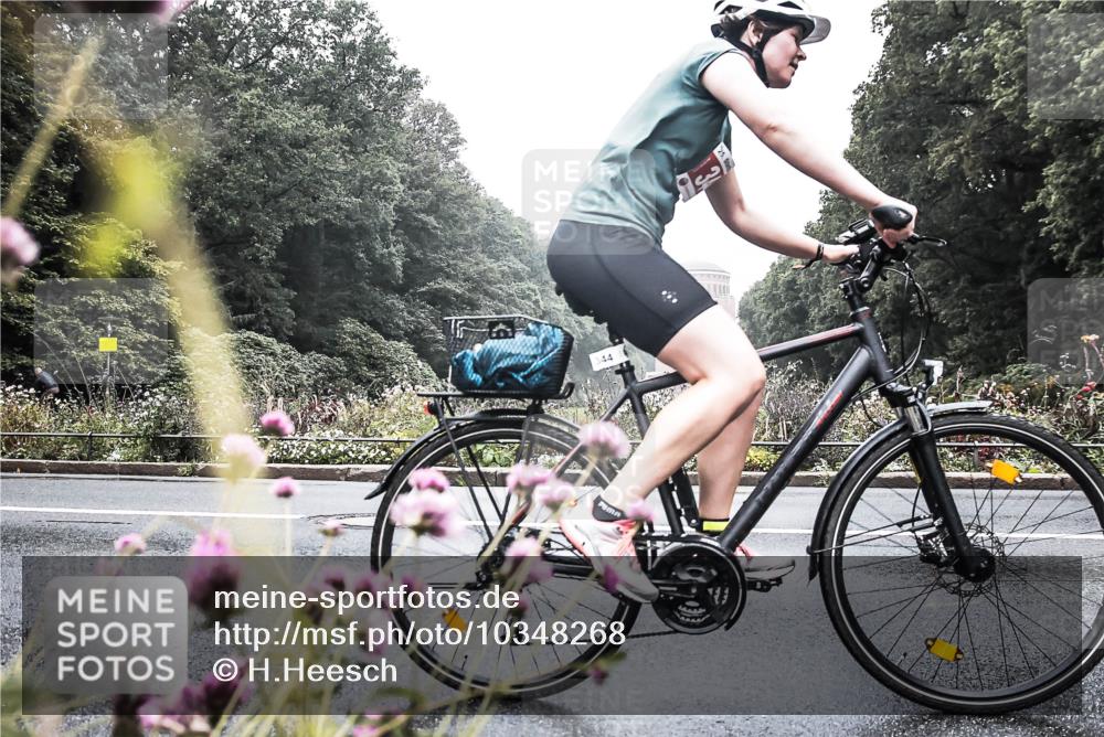 13.09.2026 - Stadtparktriathlon H.Heesch http://msf.ph/oto/10348268 13.09.2026 10:19:20 Radfahren 312, 344, 372, 399, 454 meine-sportfotos.de