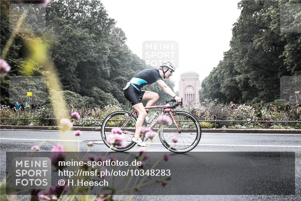 13.09.2026 - Stadtparktriathlon H.Heesch http://msf.ph/oto/10348283 13.09.2026 10:19:24 Radfahren 262, 264, 344, 372, 399, 454 meine-sportfotos.de