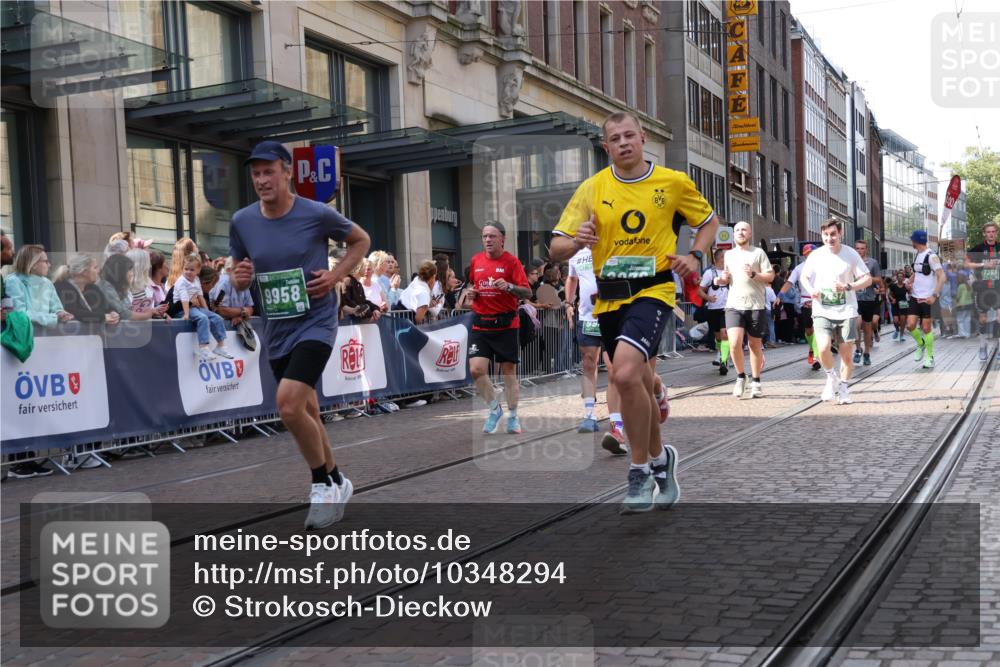 13.09.2026 - 21. swb-Marathon Bremen Strokosch-Dieckow http://msf.ph/oto/10348294 13.09.2026 13:30:45 Ziel 217, 244, 1189, 1398, 1479, 2513, 2802, 2902, 3360, 3762, 3800, 4251, 4647, 5600, 5673, 5846, 5900, 6307, 6419, 6619, 6732, 7198, 7359, 7637, 7760, 7798, 7882, 8097, 8382, 8543, 8616, 9274, 9290, 9337, 9507, 9767, 9937, 9958, 9962, 9969, 9976, 9977, 13152, 13215, 625, 800, 834, 1067, 1533, 1771, 1841, 1926, 1941, 2369, 2452, 2723, 2985, 3163, 3164, 3425, 4058, 4206, 4332, 4342, 4415, 4425, 4748, 4757, 4920, 5506, 5551, 5681, 5802, 7821, 8169 meine-sportfotos.de