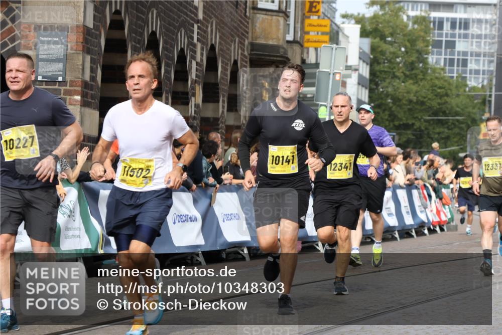 13.09.2026 - 21. swb-Marathon Bremen Strokosch-Dieckow http://msf.ph/oto/10348303 13.09.2026 10:53:49 Ziel 10222, 10479, 10626, 10757, 10780, 10821, 10845, 10886, 11168, 11242, 11379, 11446, 11590, 11800, 12056, 12119, 12308, 10255, 10579, 10708, 10822, 10947, 11010, 11206, 12075, 12244, 12356, 12435, 12515, 13531 meine-sportfotos.de