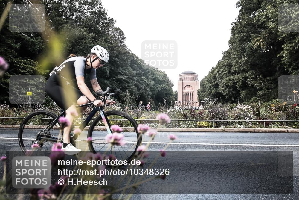 13.09.2026 - Stadtparktriathlon H.Heesch http://msf.ph/oto/10348326 13.09.2026 11:21:56 Radfahren 622, 787 meine-sportfotos.de