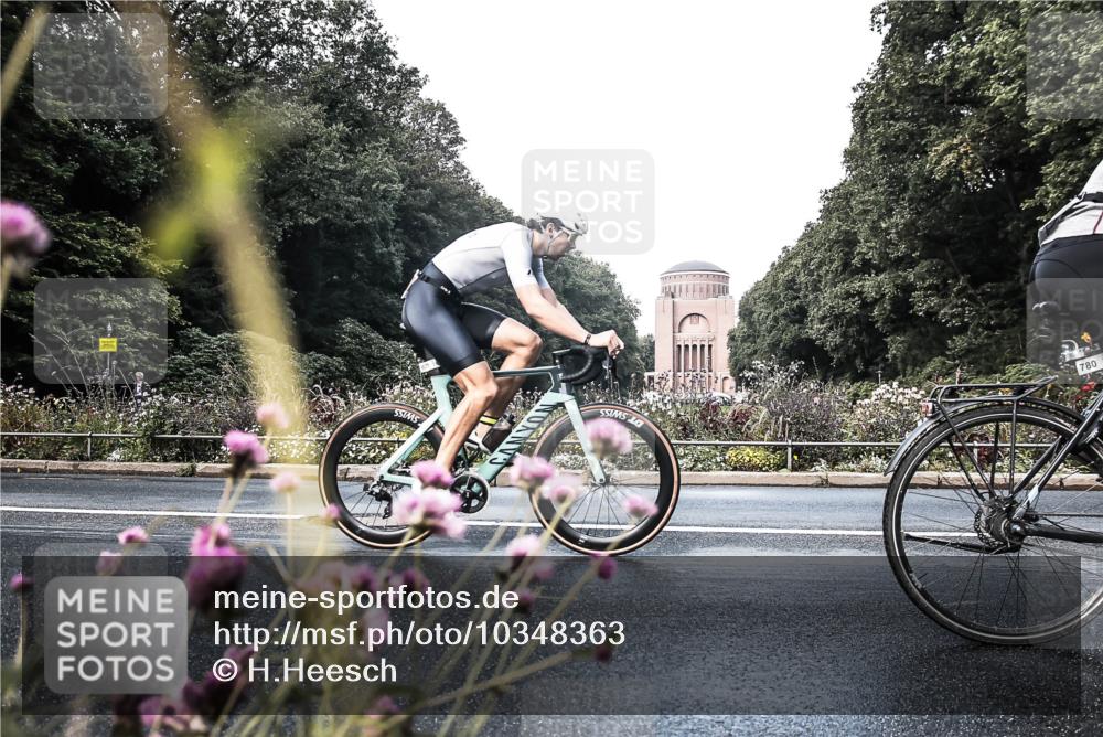 13.09.2026 - Stadtparktriathlon H.Heesch http://msf.ph/oto/10348363 13.09.2026 11:22:26 Radfahren 671, 687, 780, 805 meine-sportfotos.de