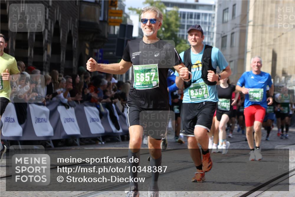 13.09.2026 - 21. swb-Marathon Bremen Strokosch-Dieckow http://msf.ph/oto/10348387 13.09.2026 13:32:44 Ziel 287, 1369, 1687, 2292, 2293, 2910, 2992, 3402, 3429, 3441, 3650, 3922, 4057, 4263, 4380, 4471, 4655, 4835, 5281, 6258, 6475, 6518, 6593, 6760, 6781, 6857, 6875, 6900, 7150, 7173, 7553, 7572, 7990, 8632, 8957, 9040, 9151, 9175, 9198, 9283, 9719, 9779, 13029, 13182, 13208, 13244, 891, 1532, 2638, 3167, 3773, 3902, 4194, 4233, 5009, 5090, 5581, 5706, 6018, 6786, 6941, 7756, 8367, 8506, 9406, 9745, 9829, 10048, 13164, 13232, 13234, 13247 meine-sportfotos.de