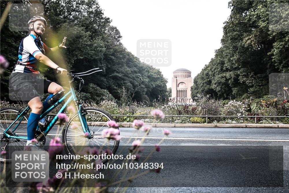 13.09.2026 - Stadtparktriathlon H.Heesch http://msf.ph/oto/10348394 13.09.2026 11:22:43 Radfahren 767 meine-sportfotos.de
