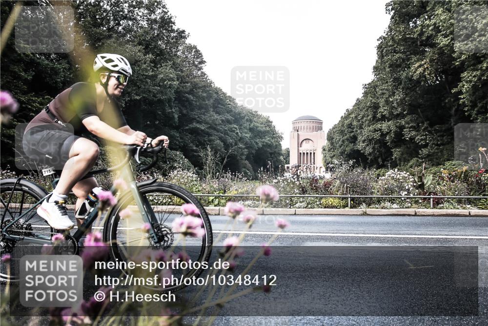 13.09.2026 - Stadtparktriathlon H.Heesch http://msf.ph/oto/10348412 13.09.2026 11:22:56 Radfahren 715 meine-sportfotos.de