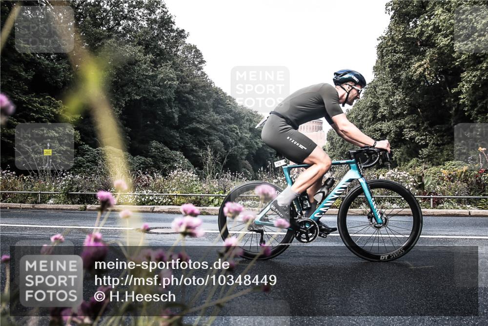 13.09.2026 - Stadtparktriathlon H.Heesch http://msf.ph/oto/10348449 13.09.2026 11:23:18 Radfahren 678, 708, 728, 758, 800 meine-sportfotos.de
