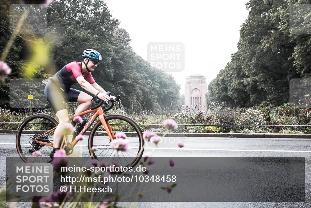 13.09.2026 - Stadtparktriathlon H.Heesch http://msf.ph/oto/10348458 13.09.2026 10:20:44 Radfahren 223, 420 meine-sportfotos.de