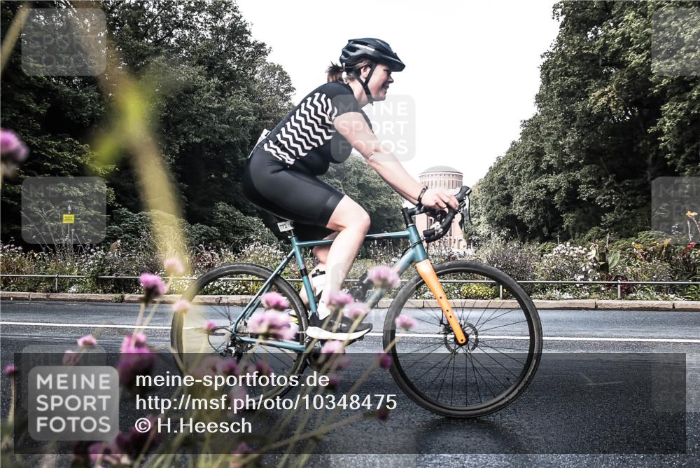 13.09.2026 - Stadtparktriathlon H.Heesch http://msf.ph/oto/10348475 13.09.2026 11:23:27 Radfahren 658, 714, 738, 743, 773, 790 meine-sportfotos.de