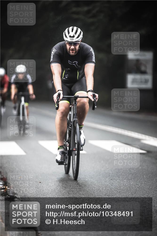 13.09.2026 - Stadtparktriathlon H.Heesch http://msf.ph/oto/10348491 13.09.2026 09:13:47 Radfahren 105, 108, 112, 130, 153 meine-sportfotos.de