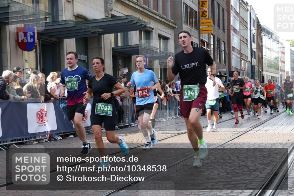 13.09.2026 - 21. swb-Marathon Bremen Strokosch-Dieckow http://msf.ph/oto/10348538 13.09.2026 13:30:54 Ziel 217, 1398, 1479, 1627, 2244, 2513, 2602, 2802, 2902, 3396, 3762, 3800, 4477, 4647, 5375, 5673, 5720, 5765, 5846, 5979, 6307, 6419, 6619, 6732, 7001, 7198, 7296, 7359, 7637, 7798, 7812, 7882, 8035, 8097, 8339, 8342, 8382, 8543, 8726, 9147, 9274, 9337, 9822, 9937, 9958, 9962, 9969, 9976, 9977, 13066, 13152, 244, 625, 800, 834, 1189, 1533, 1771, 1841, 1926, 1941, 2369, 2452, 2723, 2985, 3360, 4206, 4251, 4332, 4342, 4425, 4757, 4920, 5551, 5600, 5681, 5802, 6307, 7760, 8543 meine-sportfotos.de