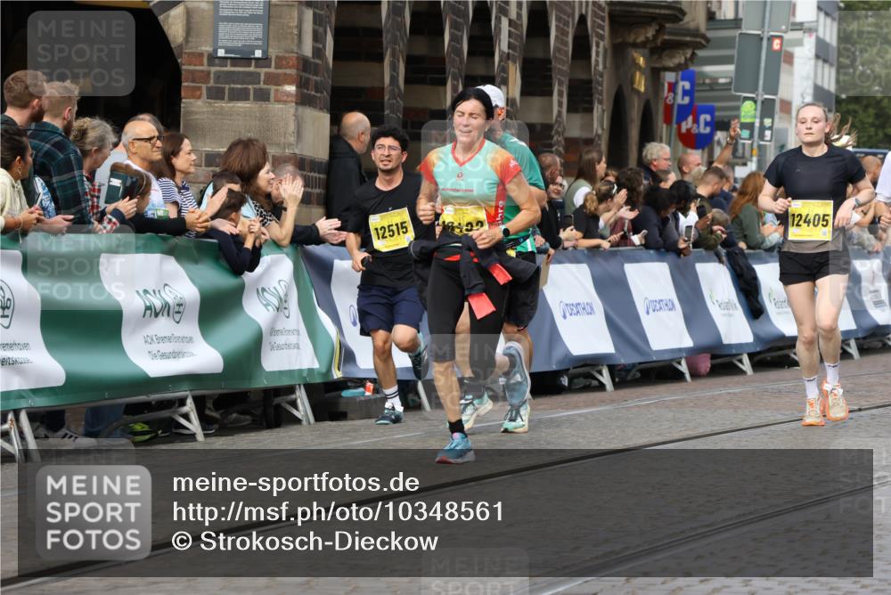 13.09.2026 - 21. swb-Marathon Bremen Strokosch-Dieckow http://msf.ph/oto/10348561 13.09.2026 10:53:56 Ziel 10141, 10174, 10222, 10227, 10478, 10479, 10626, 10821, 10838, 10845, 10886, 10905, 11242, 11446, 11502, 11590, 11800, 11950, 12056, 12119, 12308, 12331, 12341, 13597, 10822, 10947, 11010, 11290, 11329, 11361, 11765, 11998, 12356, 12435, 13531 meine-sportfotos.de