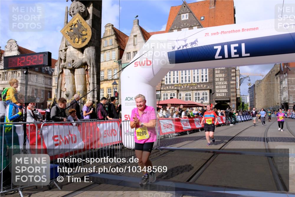 13.09.2026 - 21. swb-Marathon Bremen Tim E. http://msf.ph/oto/10348569 13.09.2026 11:20:42 Ziel 10161, 11296, 11541, 11980, 12285, 12374 meine-sportfotos.de