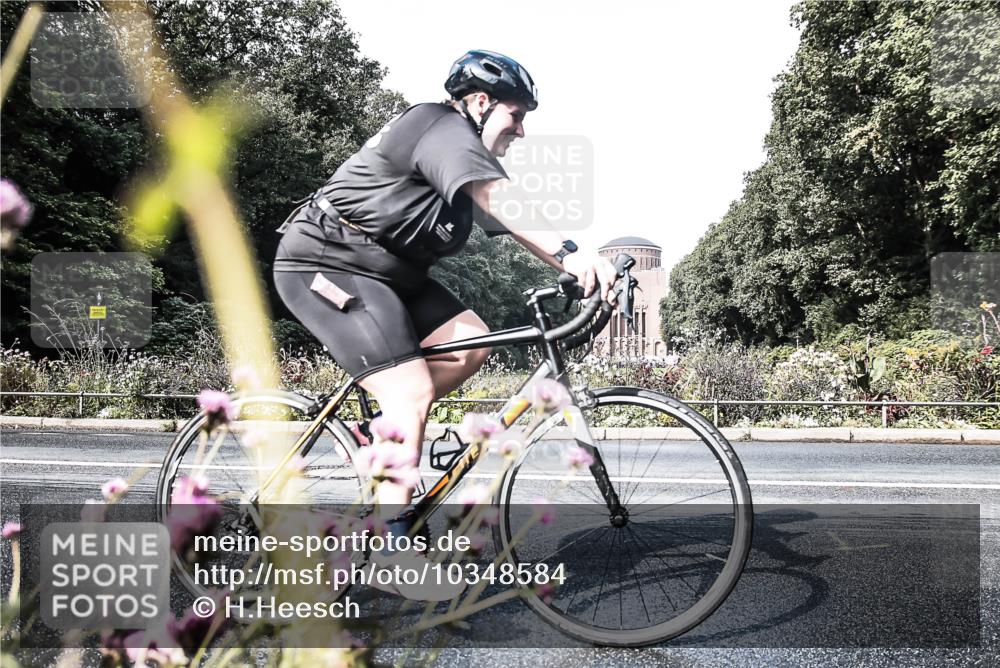 13.09.2026 - Stadtparktriathlon H.Heesch http://msf.ph/oto/10348584 13.09.2026 11:24:43 Radfahren 637, 672, 722, 739, 762, 795 meine-sportfotos.de