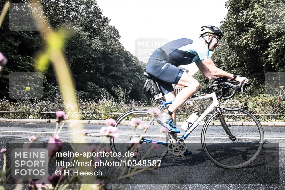 13.09.2026 - Stadtparktriathlon H.Heesch http://msf.ph/oto/10348587 13.09.2026 11:24:43 Radfahren 637, 672, 722, 739, 762, 795 meine-sportfotos.de