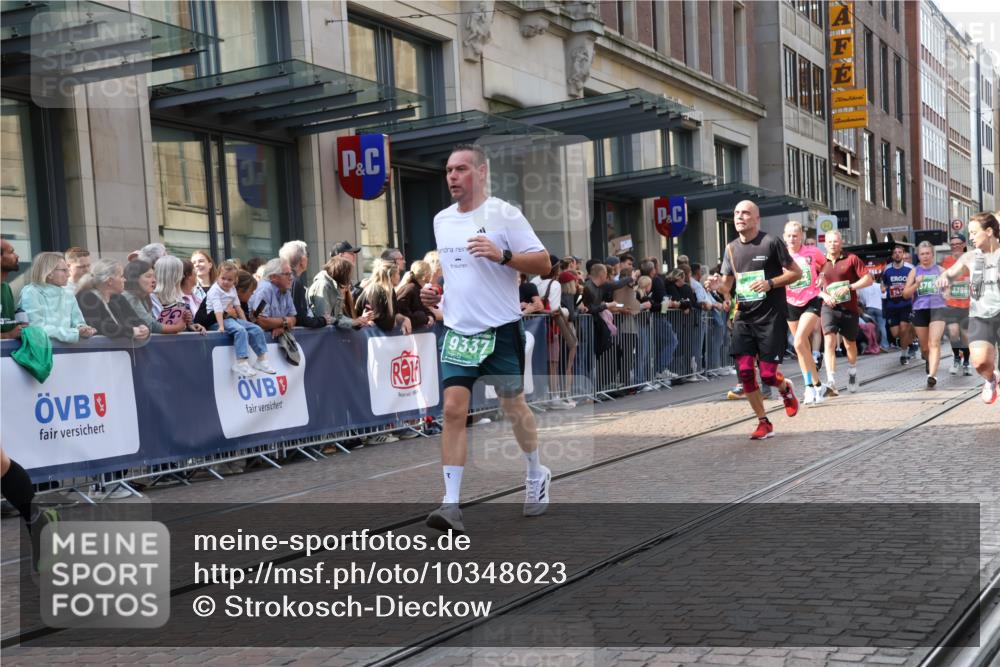 13.09.2026 - 21. swb-Marathon Bremen Strokosch-Dieckow http://msf.ph/oto/10348623 13.09.2026 13:30:57 Ziel 217, 1398, 1479, 1627, 2244, 2513, 2602, 2707, 2802, 3152, 3343, 3392, 3396, 3762, 3800, 4477, 4647, 5375, 5504, 5673, 5720, 5765, 5846, 5979, 6147, 6419, 6619, 6732, 6968, 7001, 7198, 7296, 7359, 7637, 7798, 7812, 7882, 8035, 8097, 8339, 8342, 8382, 8726, 9147, 9274, 9337, 9822, 9937, 9969, 9977, 13066, 244, 800, 834, 1189, 1479, 1533, 1771, 1841, 1926, 1941, 2369, 2452, 2723, 2902, 2985, 3360, 4251, 4342, 4757, 4920, 5600, 5681, 5802, 6307, 7198, 7760, 8543 meine-sportfotos.de