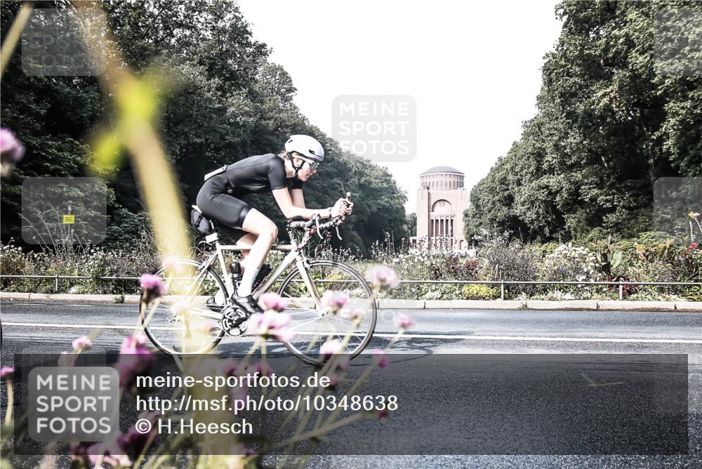 13.09.2026 - Stadtparktriathlon H.Heesch http://msf.ph/oto/10348638 13.09.2026 11:25:05 Radfahren 663, 735, 752, 763, 772 meine-sportfotos.de