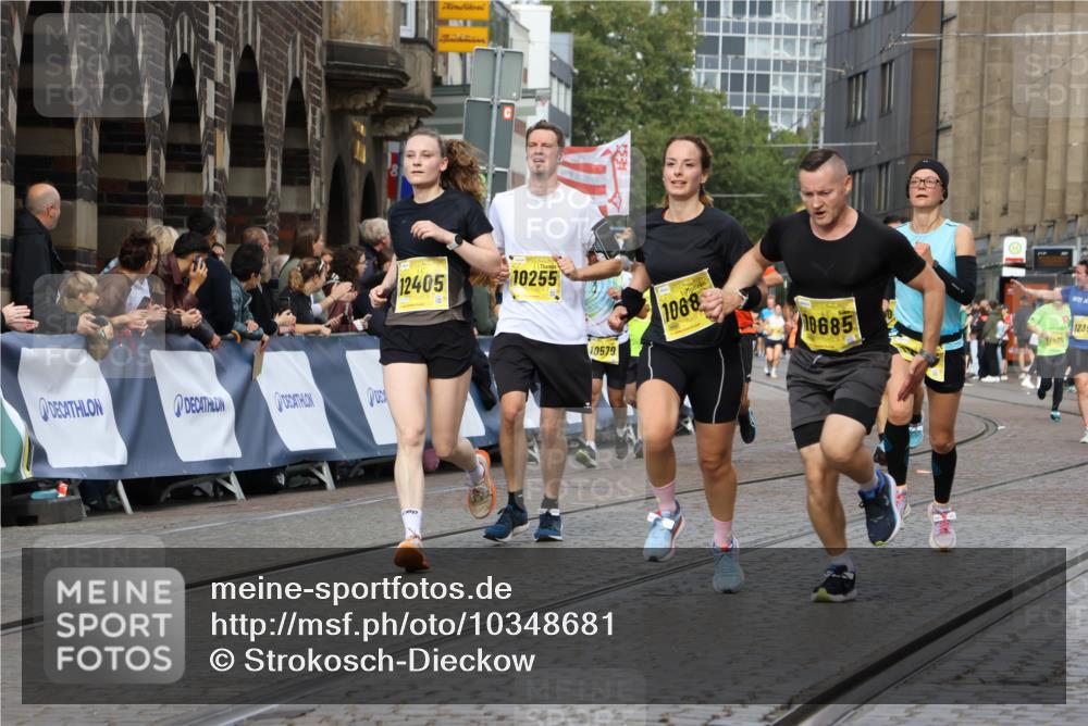 13.09.2026 - 21. swb-Marathon Bremen Strokosch-Dieckow http://msf.ph/oto/10348681 13.09.2026 10:53:57 Ziel 10141, 10174, 10222, 10227, 10478, 10479, 10626, 10838, 10845, 10886, 10905, 11242, 11446, 11502, 11590, 11800, 11950, 12056, 12119, 12308, 12331, 12341, 13597, 10822, 10947, 10996, 11010, 11290, 11329, 11361, 11765, 11998, 12356, 12435, 13531 meine-sportfotos.de