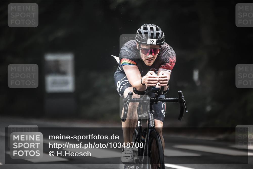13.09.2026 - Stadtparktriathlon H.Heesch http://msf.ph/oto/10348708 13.09.2026 09:14:18 Radfahren 51, 56, 64, 65, 84, 114, 158 meine-sportfotos.de