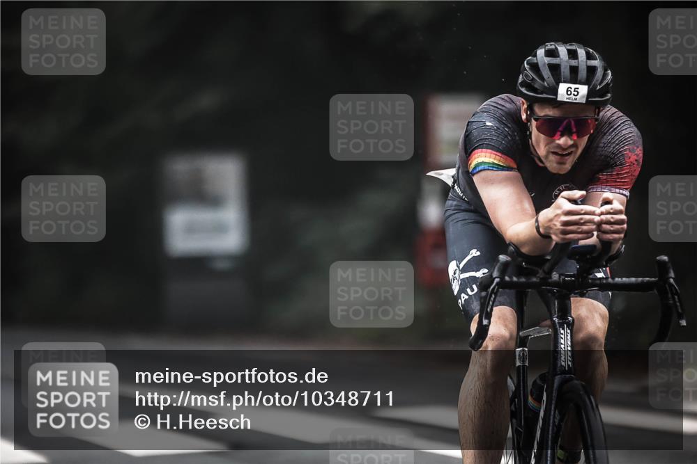 13.09.2026 - Stadtparktriathlon H.Heesch http://msf.ph/oto/10348711 13.09.2026 09:14:18 Radfahren 51, 56, 64, 65, 84, 114, 158 meine-sportfotos.de