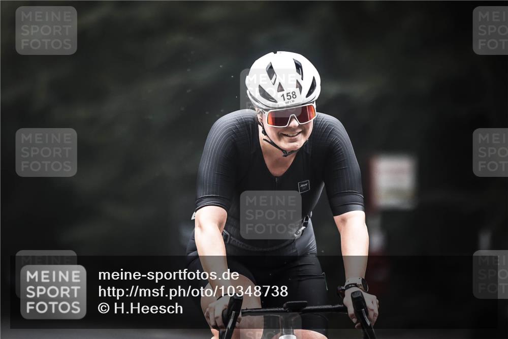 13.09.2026 - Stadtparktriathlon H.Heesch http://msf.ph/oto/10348738 13.09.2026 09:14:22 Radfahren 49, 51, 64, 65, 143, 158 meine-sportfotos.de