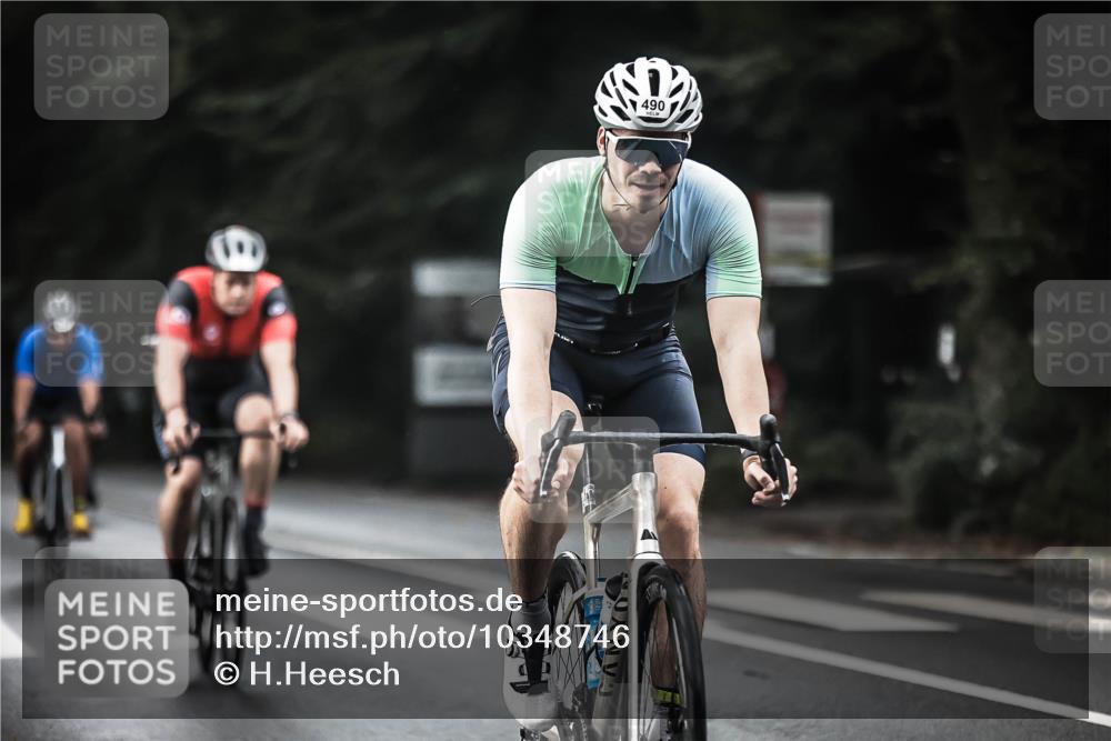 13.09.2026 - Stadtparktriathlon H.Heesch http://msf.ph/oto/10348746 13.09.2026 10:59:39 Radfahren 490, 550, 626, 629, 641, 646, 649 meine-sportfotos.de