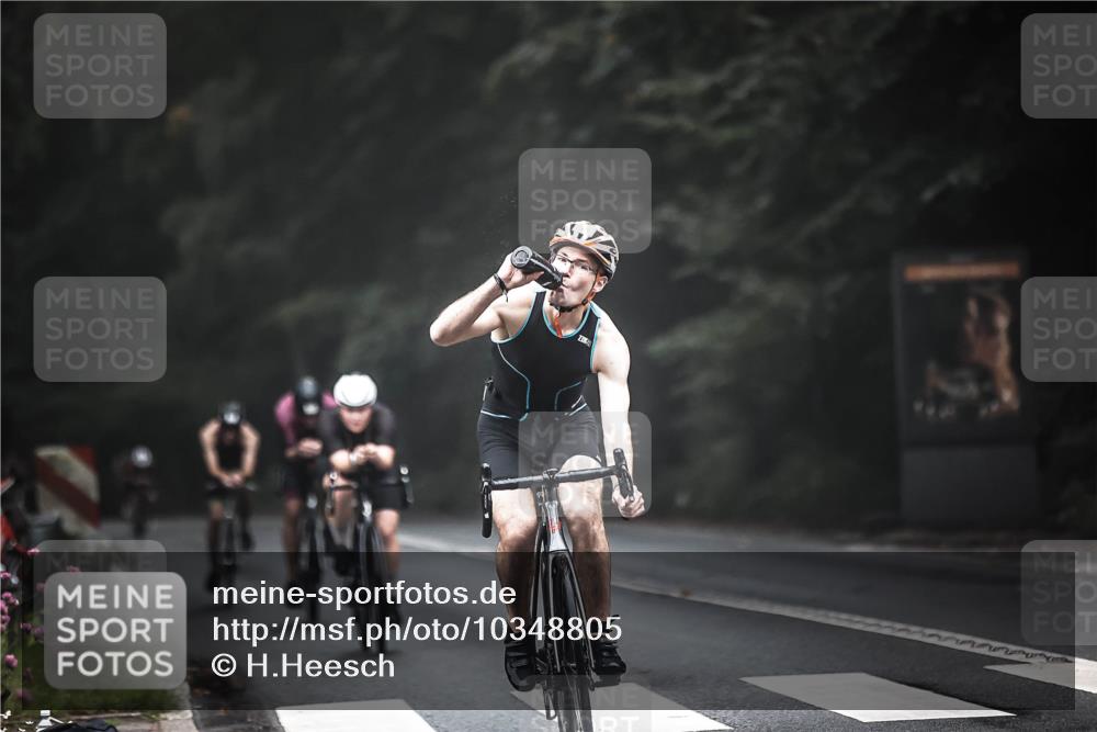 13.09.2026 - Stadtparktriathlon H.Heesch http://msf.ph/oto/10348805 13.09.2026 09:14:28 Radfahren 23, 49, 51, 64, 106, 123, 143, 198 meine-sportfotos.de