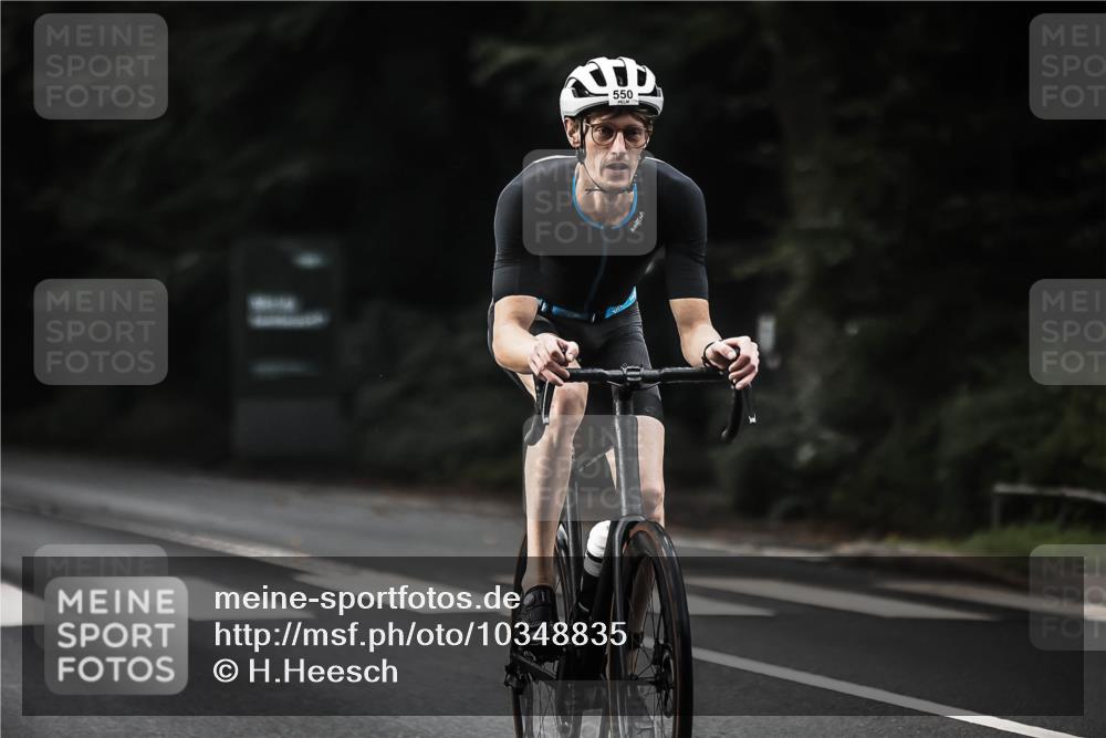 13.09.2026 - Stadtparktriathlon H.Heesch http://msf.ph/oto/10348835 13.09.2026 10:59:46 Radfahren 469, 550, 584, 606, 629, 646, 649, 678 meine-sportfotos.de