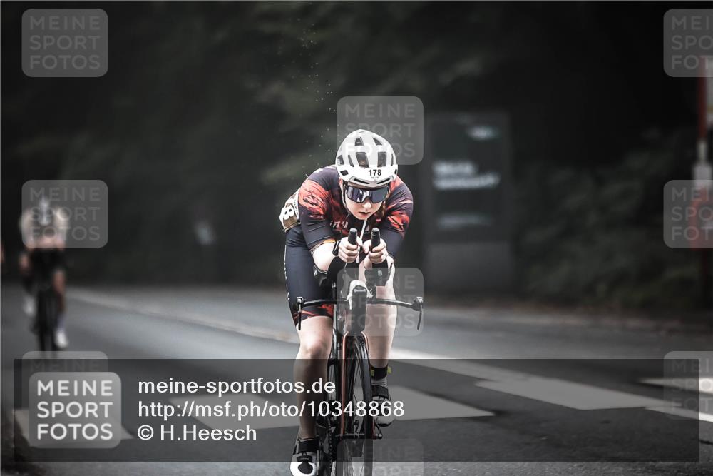 13.09.2026 - Stadtparktriathlon H.Heesch http://msf.ph/oto/10348868 13.09.2026 09:14:36 Radfahren 23, 81, 123, 178, 198, 201 meine-sportfotos.de