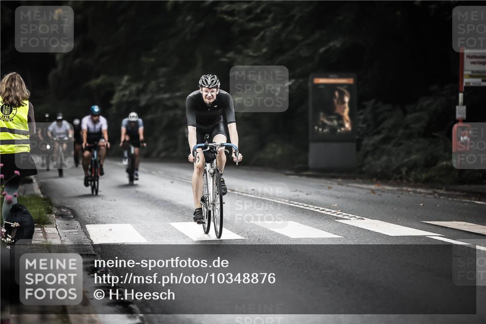 13.09.2026 - Stadtparktriathlon H.Heesch http://msf.ph/oto/10348876 13.09.2026 10:59:50 Radfahren 469, 518, 550, 575, 584, 606, 678, 699 meine-sportfotos.de