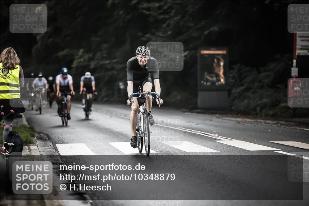 13.09.2026 - Stadtparktriathlon H.Heesch http://msf.ph/oto/10348879 13.09.2026 10:59:50 Radfahren 469, 518, 550, 575, 584, 606, 678, 699 meine-sportfotos.de