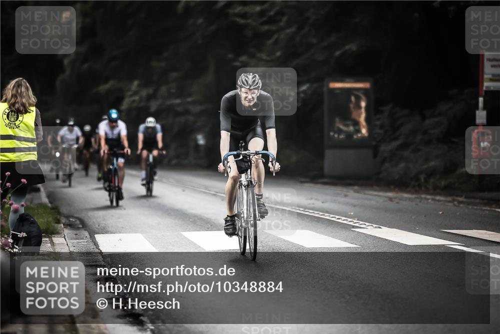13.09.2026 - Stadtparktriathlon H.Heesch http://msf.ph/oto/10348884 13.09.2026 10:59:50 Radfahren 469, 518, 550, 575, 584, 606, 678, 699 meine-sportfotos.de