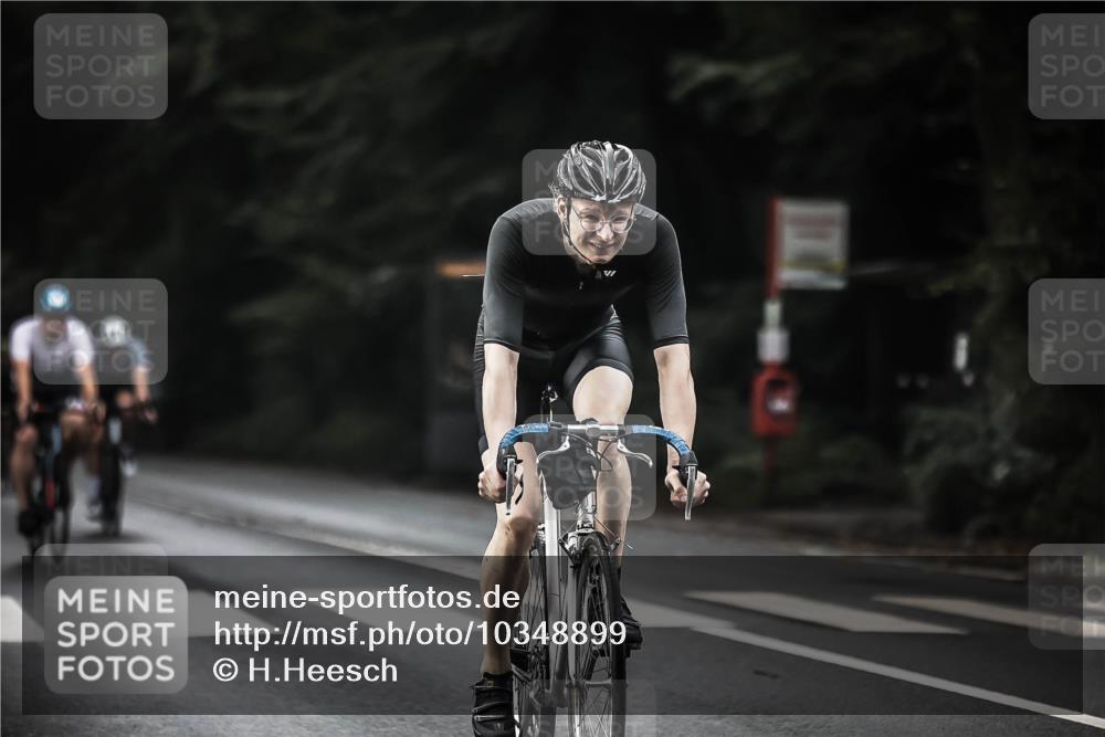 13.09.2026 - Stadtparktriathlon H.Heesch http://msf.ph/oto/10348899 13.09.2026 10:59:51 Radfahren 451, 469, 518, 550, 575, 584, 606, 662, 678, 699 meine-sportfotos.de