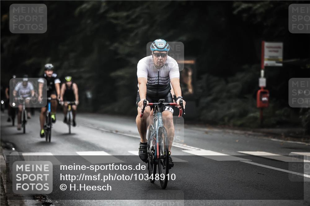 13.09.2026 - Stadtparktriathlon H.Heesch http://msf.ph/oto/10348910 13.09.2026 10:59:53 Radfahren 451, 469, 518, 555, 575, 584, 606, 662, 678, 699 meine-sportfotos.de