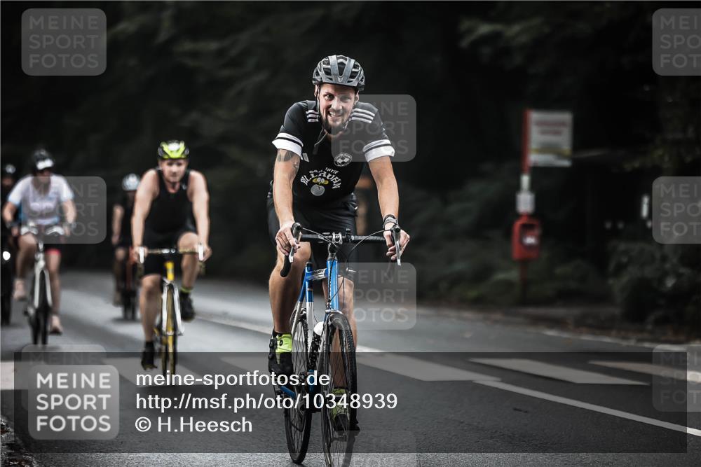 13.09.2026 - Stadtparktriathlon H.Heesch http://msf.ph/oto/10348939 13.09.2026 10:59:55 Radfahren 366, 387, 451, 518, 555, 562, 568, 575, 606, 662, 678, 699 meine-sportfotos.de