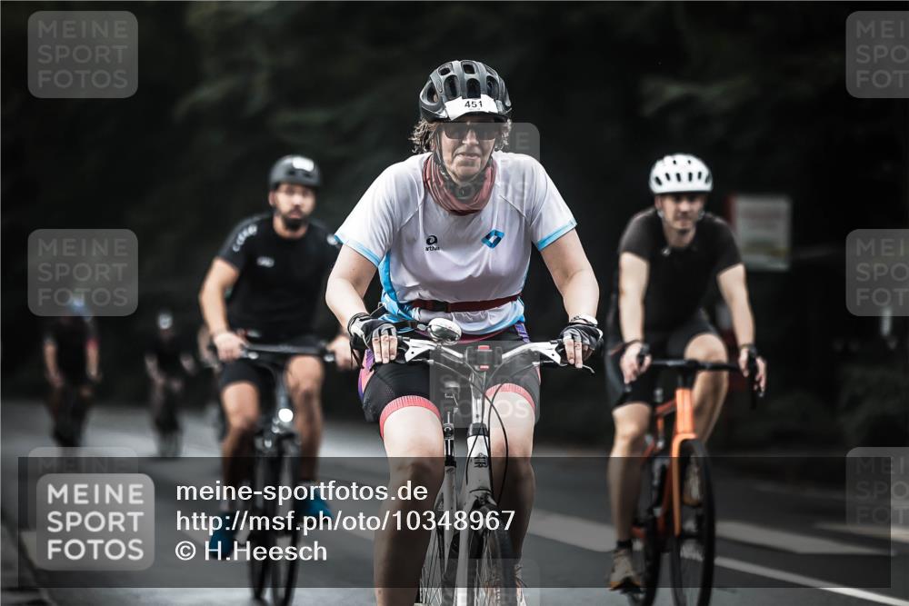 13.09.2026 - Stadtparktriathlon H.Heesch http://msf.ph/oto/10348967 13.09.2026 10:59:57 Radfahren 366, 387, 451, 518, 555, 562, 568, 575, 662, 678, 697, 699 meine-sportfotos.de