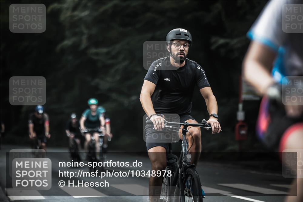 13.09.2026 - Stadtparktriathlon H.Heesch http://msf.ph/oto/10348978 13.09.2026 10:59:58 Radfahren 366, 387, 451, 518, 555, 562, 568, 575, 662, 678, 697, 699 meine-sportfotos.de