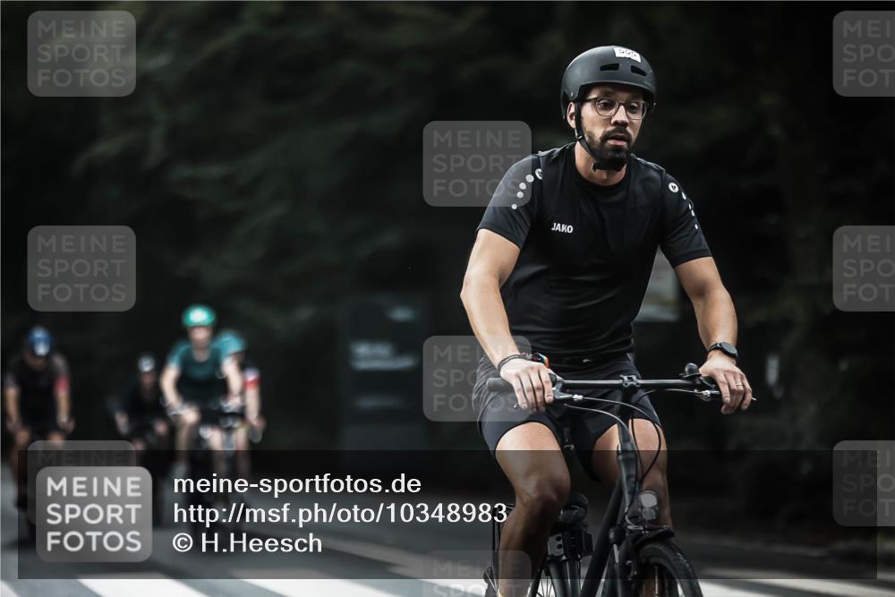 13.09.2026 - Stadtparktriathlon H.Heesch http://msf.ph/oto/10348983 13.09.2026 10:59:58 Radfahren 366, 387, 451, 518, 555, 562, 568, 575, 662, 678, 697, 699 meine-sportfotos.de