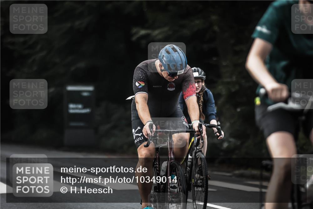 13.09.2026 - Stadtparktriathlon H.Heesch http://msf.ph/oto/10349014 13.09.2026 11:00:01 Radfahren 366, 387, 451, 555, 562, 568, 575, 662, 697 meine-sportfotos.de
