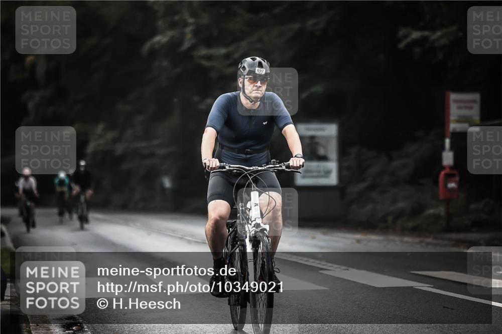 13.09.2026 - Stadtparktriathlon H.Heesch http://msf.ph/oto/10349021 13.09.2026 11:00:03 Radfahren 366, 375, 387, 451, 482, 543, 555, 562, 568, 662, 697 meine-sportfotos.de