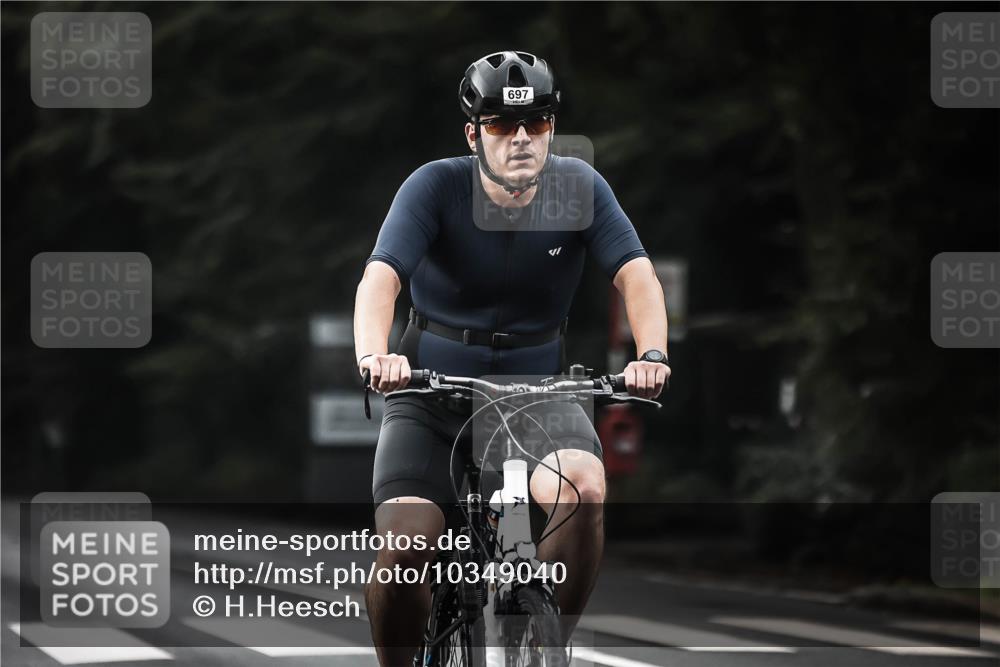 13.09.2026 - Stadtparktriathlon H.Heesch http://msf.ph/oto/10349040 13.09.2026 11:00:03 Radfahren 366, 375, 387, 451, 482, 543, 555, 562, 568, 662, 697 meine-sportfotos.de