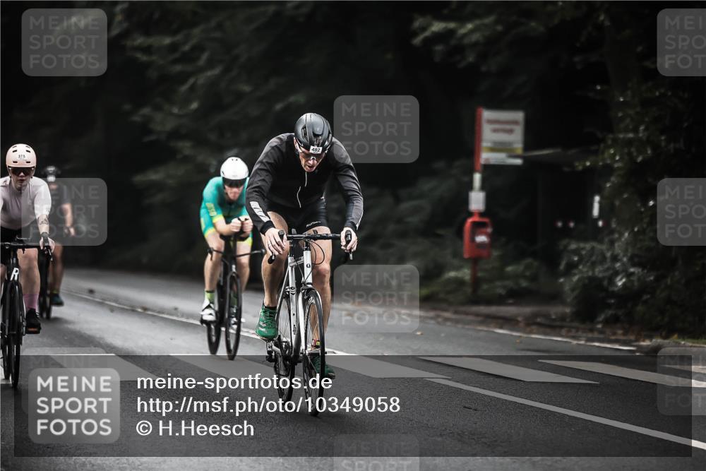 13.09.2026 - Stadtparktriathlon H.Heesch http://msf.ph/oto/10349058 13.09.2026 11:00:08 Radfahren 375, 431, 482, 489, 543, 660, 697 meine-sportfotos.de