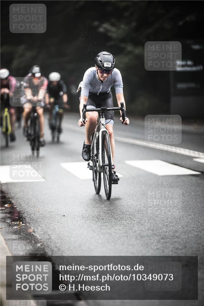 13.09.2026 - Stadtparktriathlon H.Heesch http://msf.ph/oto/10349073 13.09.2026 09:15:17 Radfahren 42, 101, 118, 125, 160, 192, 194, 197 meine-sportfotos.de