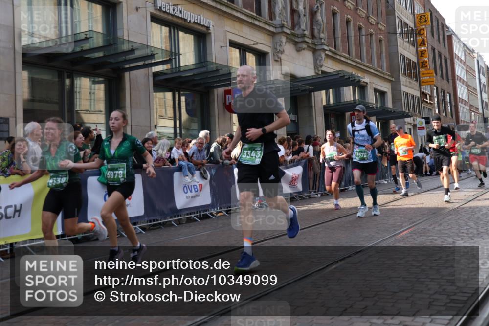 13.09.2026 - 21. swb-Marathon Bremen Strokosch-Dieckow http://msf.ph/oto/10349099 13.09.2026 13:31:09 Ziel 922, 1600, 1627, 2244, 2602, 2707, 3152, 3343, 3392, 3396, 3579, 3762, 3859, 4258, 4273, 4477, 4692, 4889, 5375, 5426, 5504, 5673, 5720, 5765, 5979, 6039, 6147, 6581, 6619, 6968, 6971, 7001, 7032, 7296, 7812, 8035, 8042, 8205, 8239, 8339, 8342, 8364, 8495, 8522, 8726, 9147, 9155, 9293, 9337, 9822, 9903, 13066, 217, 244, 1189, 1398, 1479, 2513, 2802, 2902, 3360, 3800, 4251, 5600, 5681, 6307, 7198, 7760, 7798, 8543 meine-sportfotos.de