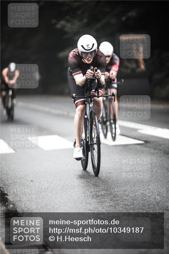13.09.2026 - Stadtparktriathlon H.Heesch http://msf.ph/oto/10349187 13.09.2026 09:15:27 Radfahren 24, 42, 54, 57, 71, 89, 97, 104, 118, 147, 162, 197, 208 meine-sportfotos.de