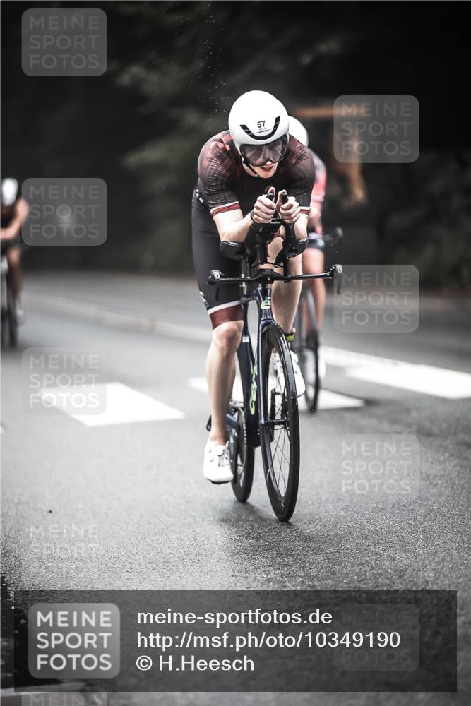 13.09.2026 - Stadtparktriathlon H.Heesch http://msf.ph/oto/10349190 13.09.2026 09:15:27 Radfahren 24, 42, 54, 57, 71, 89, 97, 104, 118, 147, 162, 197, 208 meine-sportfotos.de