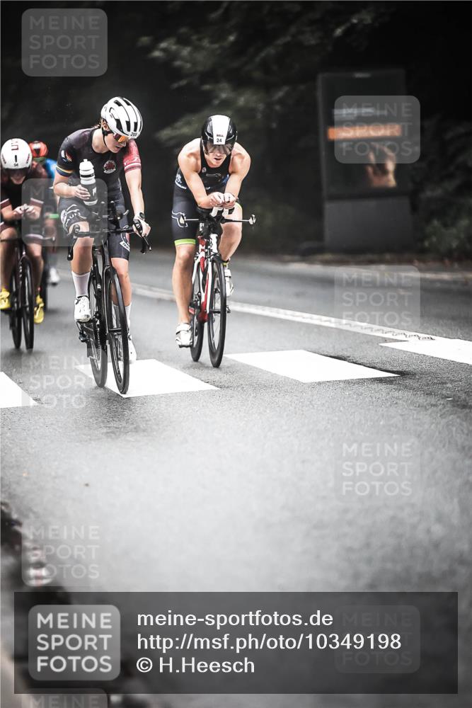 13.09.2026 - Stadtparktriathlon H.Heesch http://msf.ph/oto/10349198 13.09.2026 09:15:28 Radfahren 24, 42, 54, 57, 71, 89, 97, 104, 118, 147, 162, 208 meine-sportfotos.de