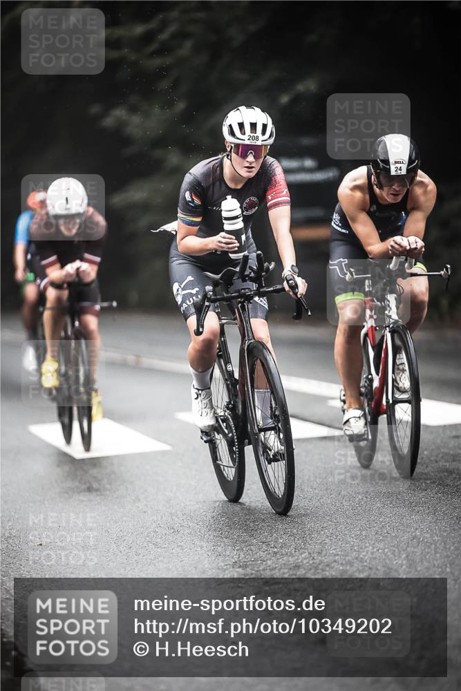 13.09.2026 - Stadtparktriathlon H.Heesch http://msf.ph/oto/10349202 13.09.2026 09:15:29 Radfahren 24, 54, 57, 71, 89, 97, 104, 128, 147, 161, 162, 208 meine-sportfotos.de